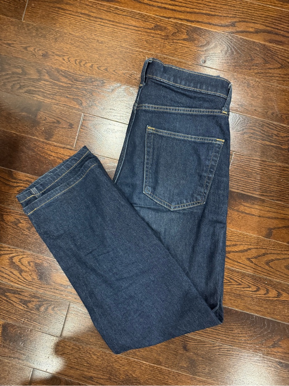 GAP Women’s Dark Blue Straight-Leg Jeans